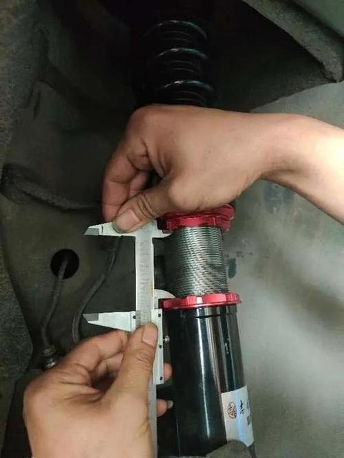 绞牙避震调试方法