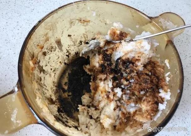 米饭糊底了怎么清理