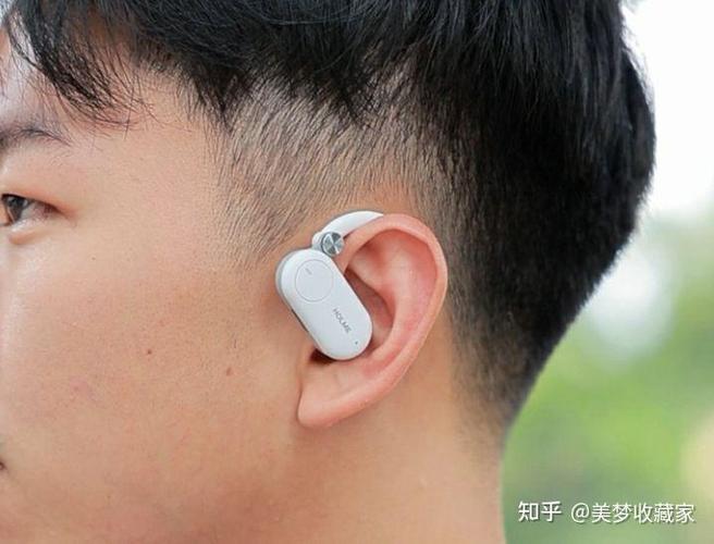 入耳耳机戴不住老是掉游戏截图