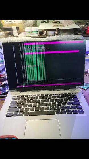 电脑屏幕压坏了能修吗缩略图