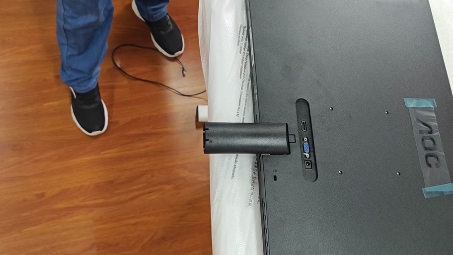 显示器的底座怎么拆