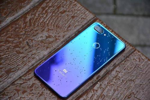 小米8屏幕左边出现蓝色图标