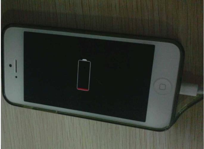 苹果显示充电但是充不进去缩略图