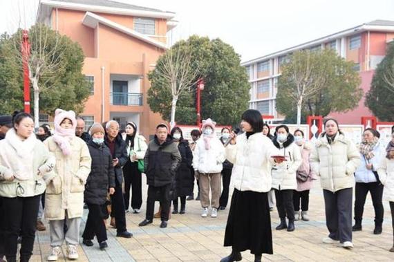 红琼阅读缩略图