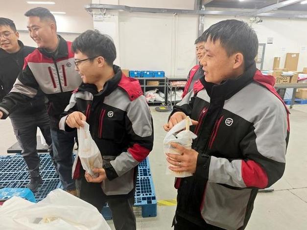 直接去菜鸟驿站寄快递怎么寄游戏截图