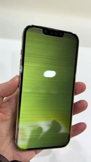 oppofindx屏幕变成绿色的
