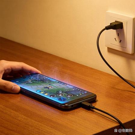 苹果边充电边玩手机游戏截图