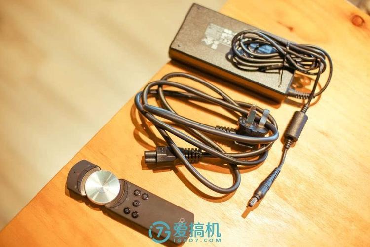 坚果X1论坛缩略图