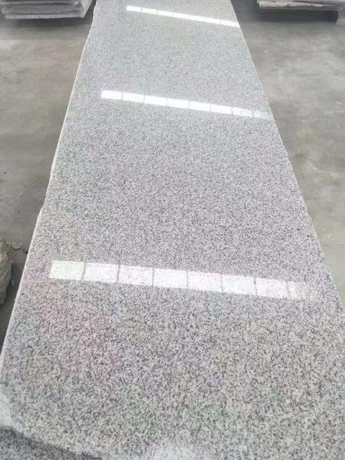 湖北麻城芝麻白花岗岩厂家缩略图