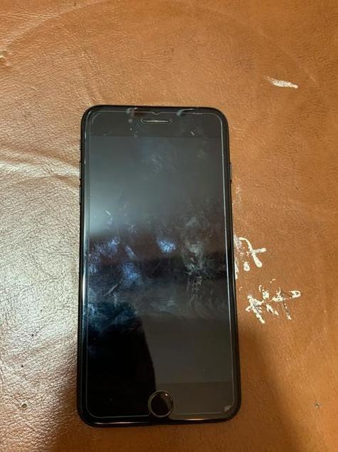 苹果7p突然卡屏不动缩略图