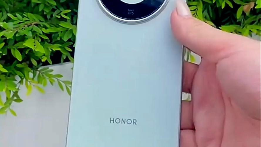 荣耀x70与荣耀x70焕新版图标