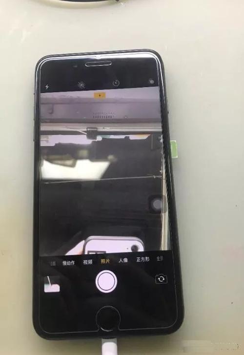 8p前置摄像头像素游戏截图