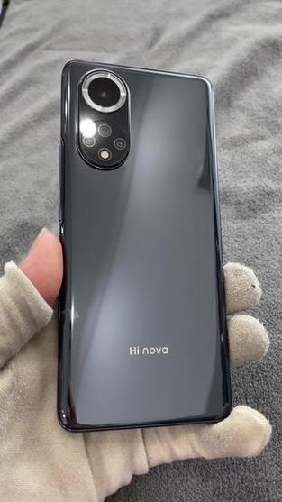 华为nova9怎么看屏幕厂商