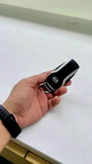 比亚迪秦plus换钥匙电池视频缩略图