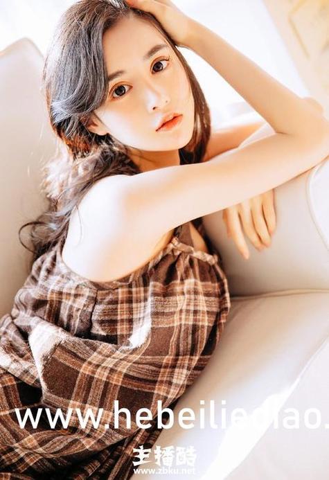 攀上漂亮女院长小说免费阅读图标
