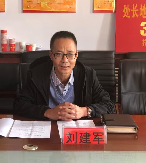 权力巅峰从乡长开始全文缩略图