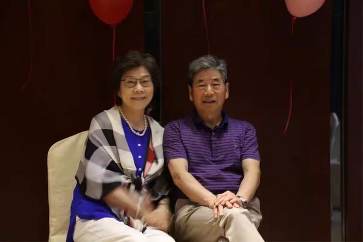 很敬老小玲生日全文阅读