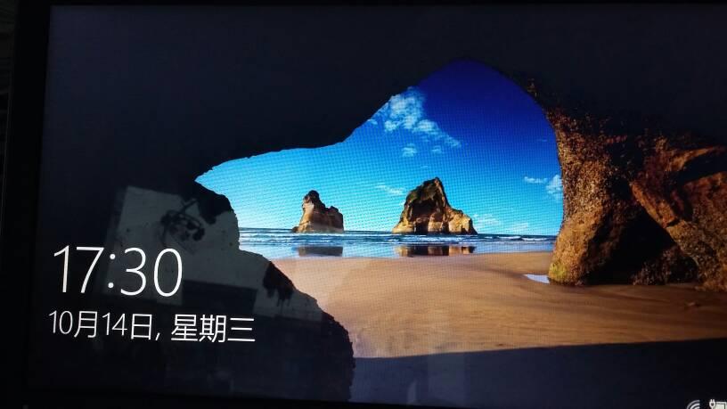 电脑开机停留在屏保缩略图