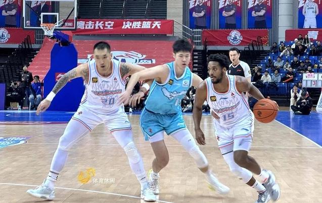 今晚山东篮球比赛直播缩略图
