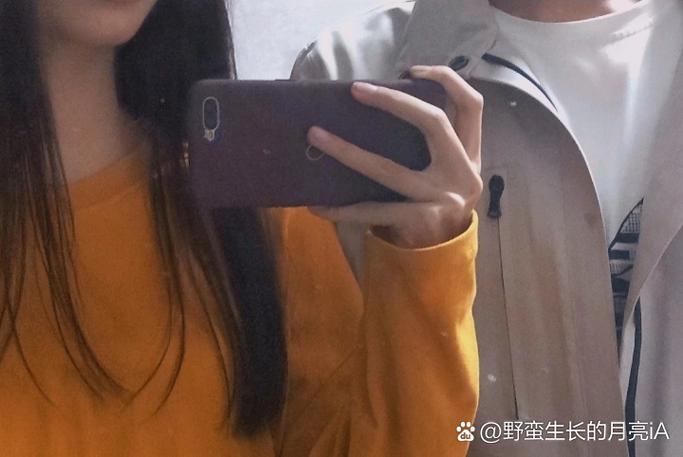 男朋友和自己的好朋友玩的很好游戏截图