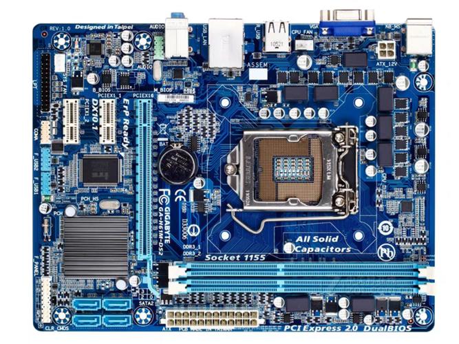 技嘉主板开启双显卡缩略图