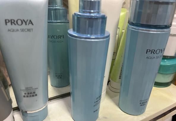 什么牌子的爽肤水补水保湿效果好