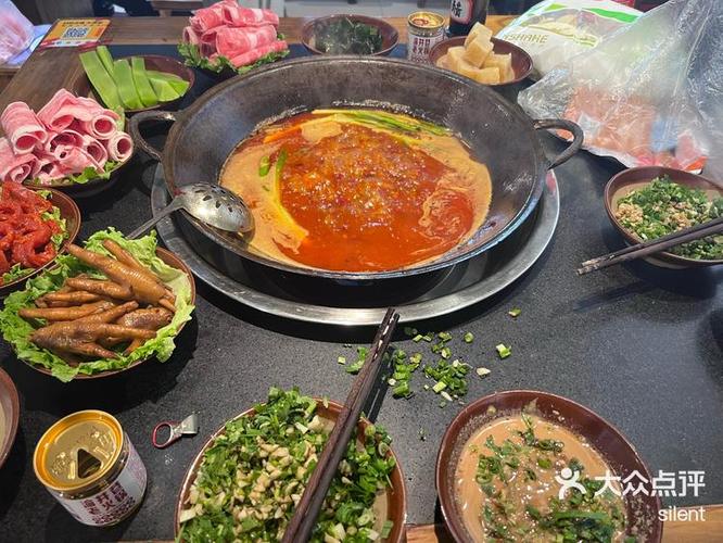 幸福路上的火锅店官方版点评