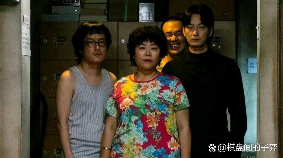 他人即地狱的演员表缩略图
