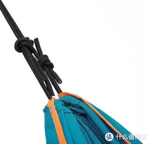 在新买的吊床乳像果冻