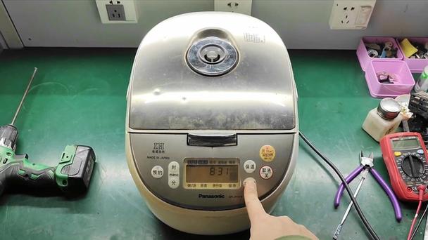 松下电饭煲显示不全解决