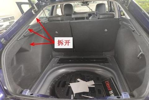 简单拆开书柜里面三合一的隔板视频