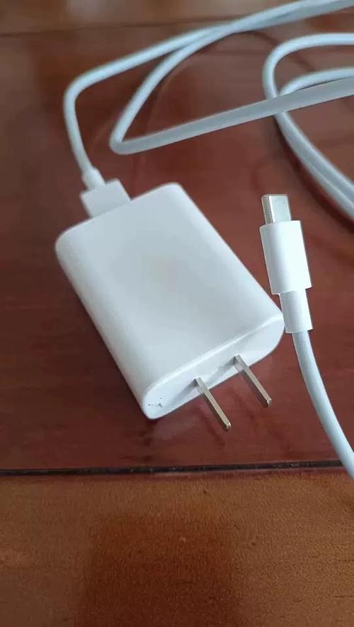 s10的充电器是多少w图标