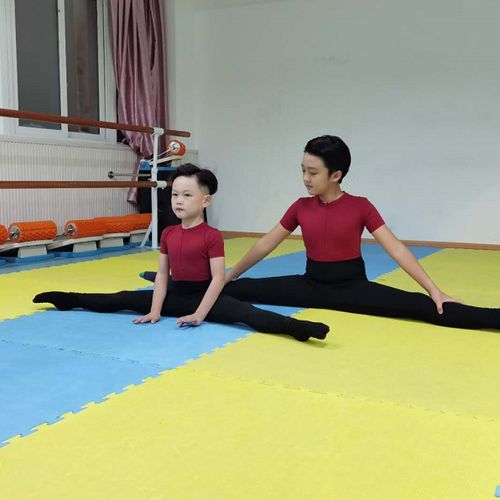 连脚裤改成踩脚裤步骤缩略图