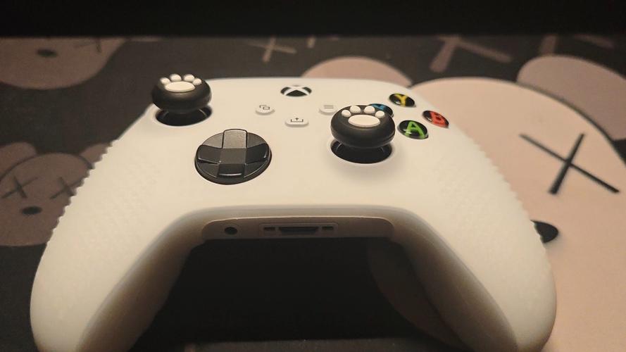 xbox手柄摇杆松了缩略图