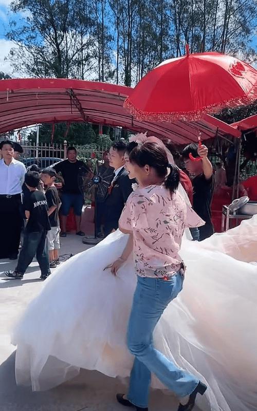 结婚送钟代表什么意思缩略图