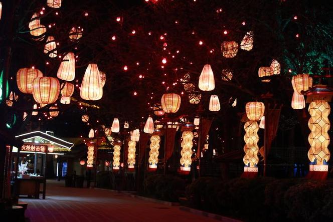 古风吊灯图片缩略图
