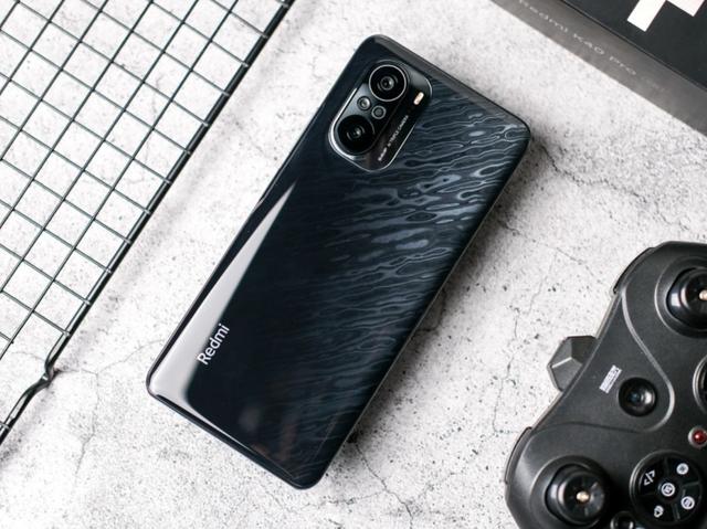 红米k40pro原神缩略图