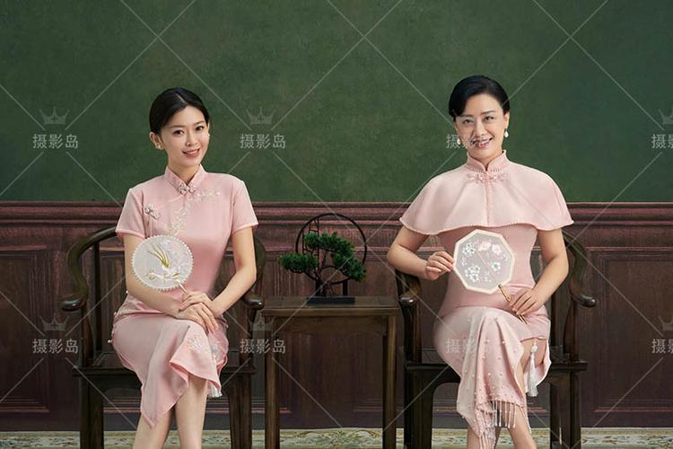 金晨一家4口全家福照