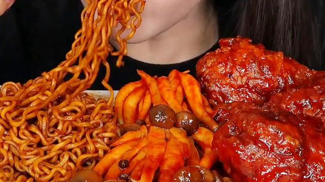 小姐姐吃播全部视频大全缩略图