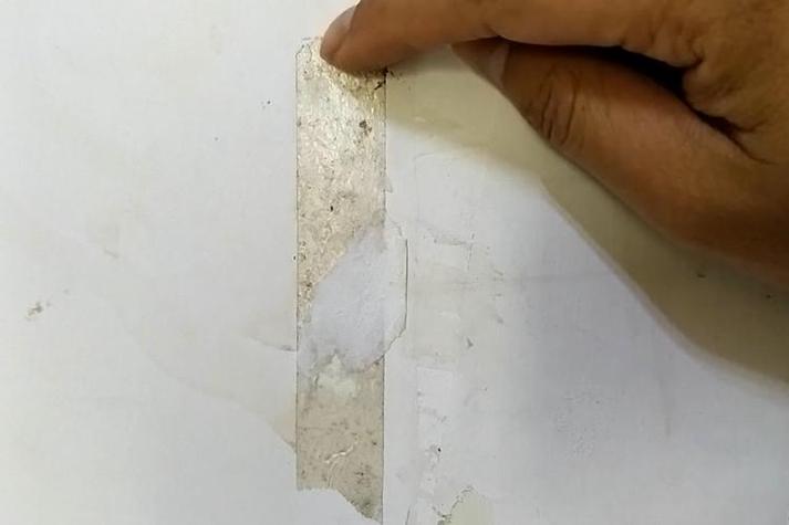桌子上的胶印怎么去除