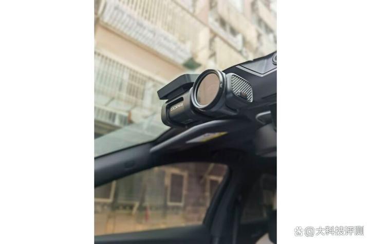 行车记录仪盯盯拍怎么样缩略图