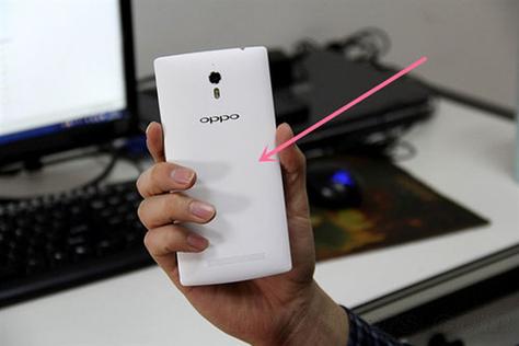 oppo手机老是闪退是什么原因