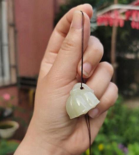 玉的吊坠样式及寓意