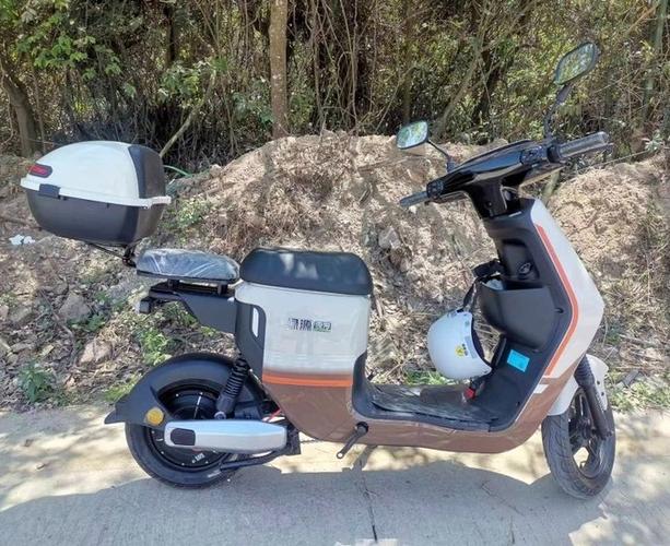绿能电动车蓝牙开关在哪里缩略图