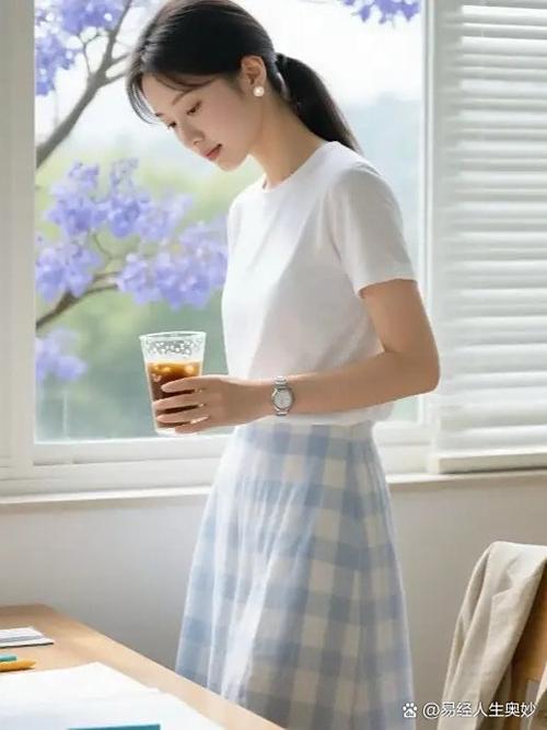 干净清爽可以形容人吗缩略图