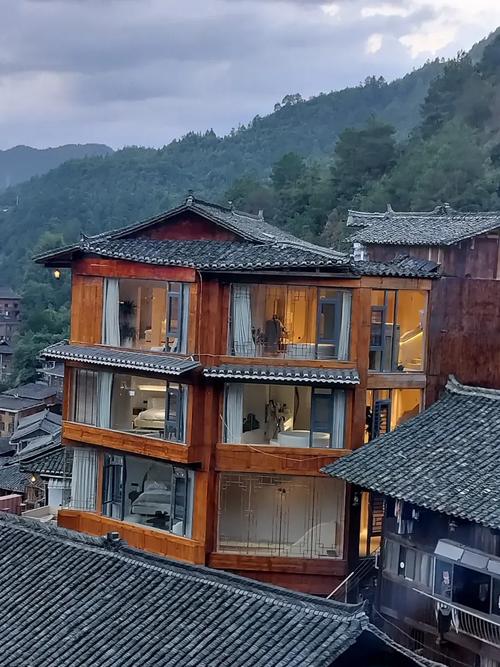 《明宿》小说免费阅读缩略图