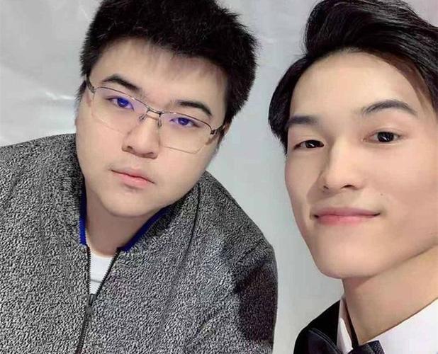 难言身价多少个亿缩略图