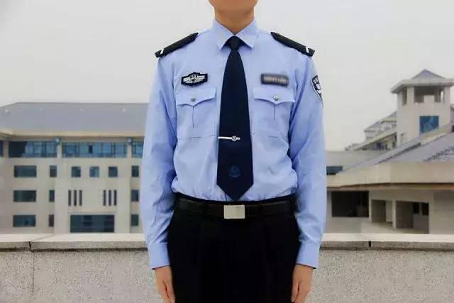 警服可以拿回家洗吗缩略图