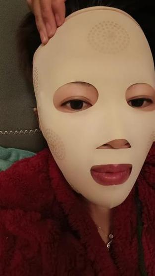 杜鹃公主面雕戴了1个月没有变化了