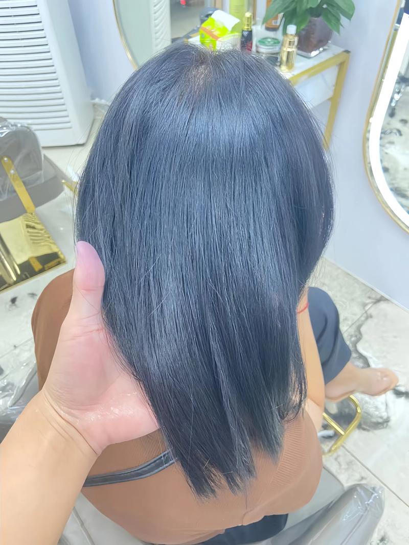 不漂发染雾蓝色